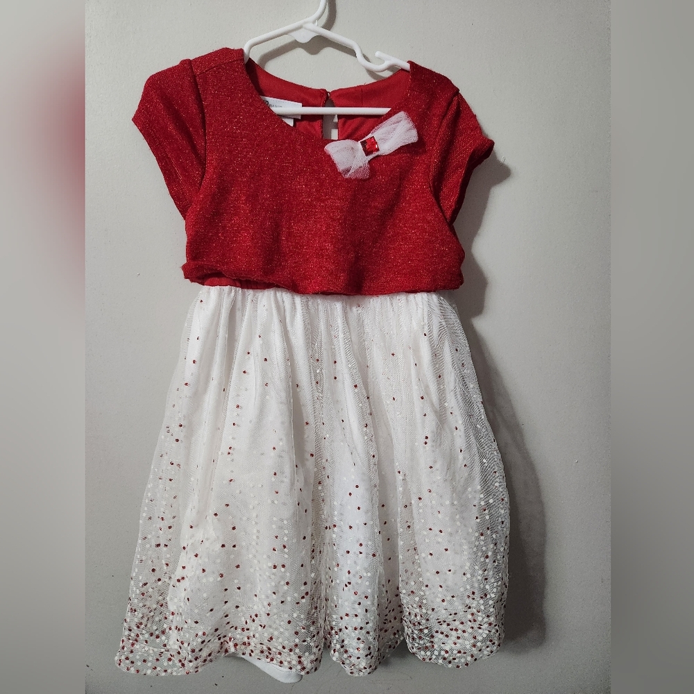 Bonnie Jean beautiful red and white toddlers dress in size 5 - never worn